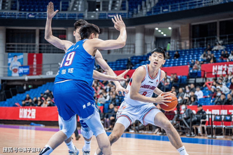 关于徐杰16+12广东胜天津杨瀚森18+10青岛胜深圳的信息