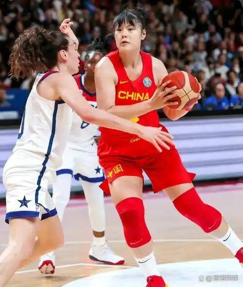 李月汝战旧主砍两双4记三分创WNBA生涯新高的简单介绍