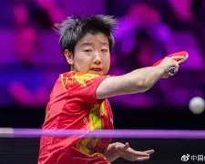 关键比赛中，金鹰特攻爆冷夺胜，评论席掌声连连