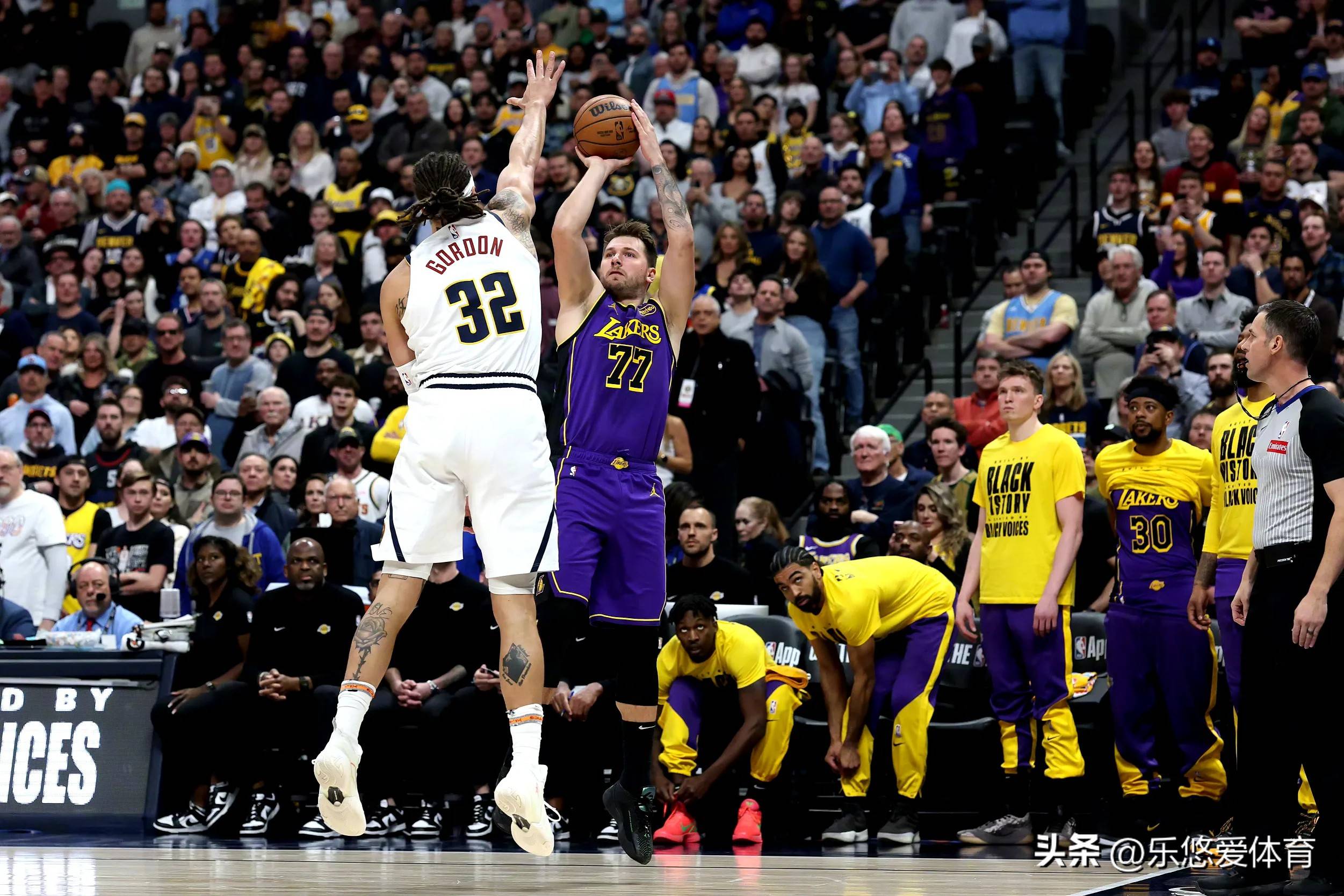 包含冈萨雷斯：小时候最喜欢詹姆斯，来NBA最想跟东契奇对位的词条