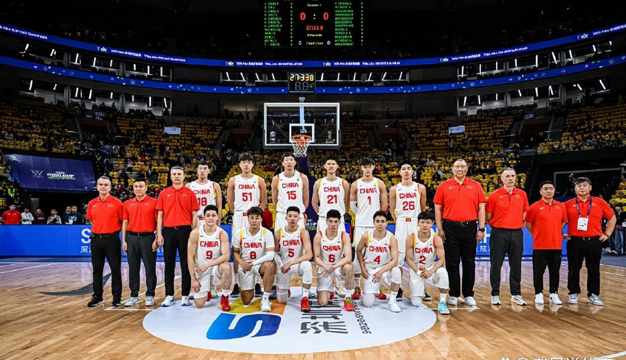 关于25年亚预赛回顾：赵睿16分8板5助，中国大胜日本的信息