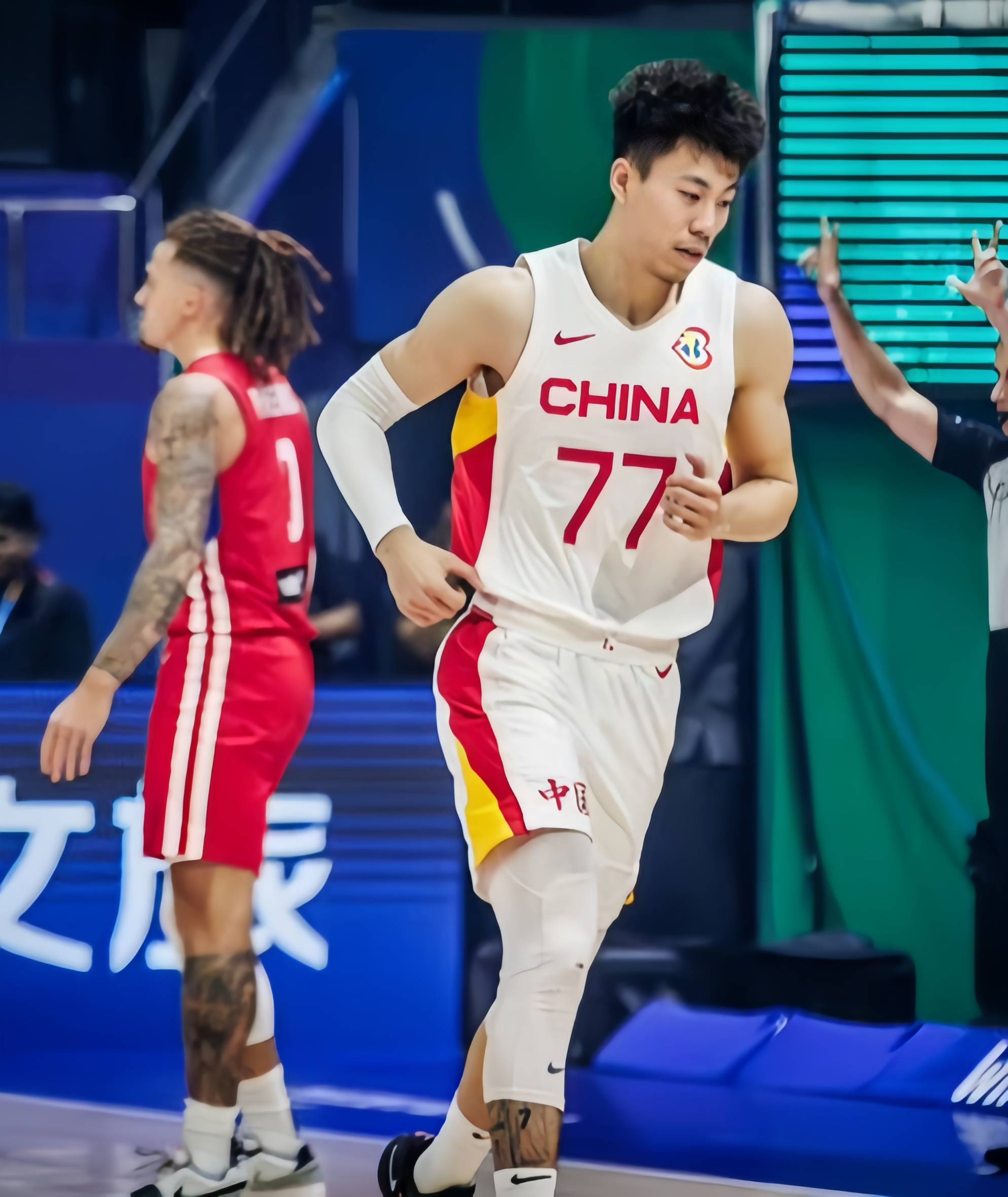 关于亚预赛-中国男篮101-53大胜关岛曾凡博14+8的信息