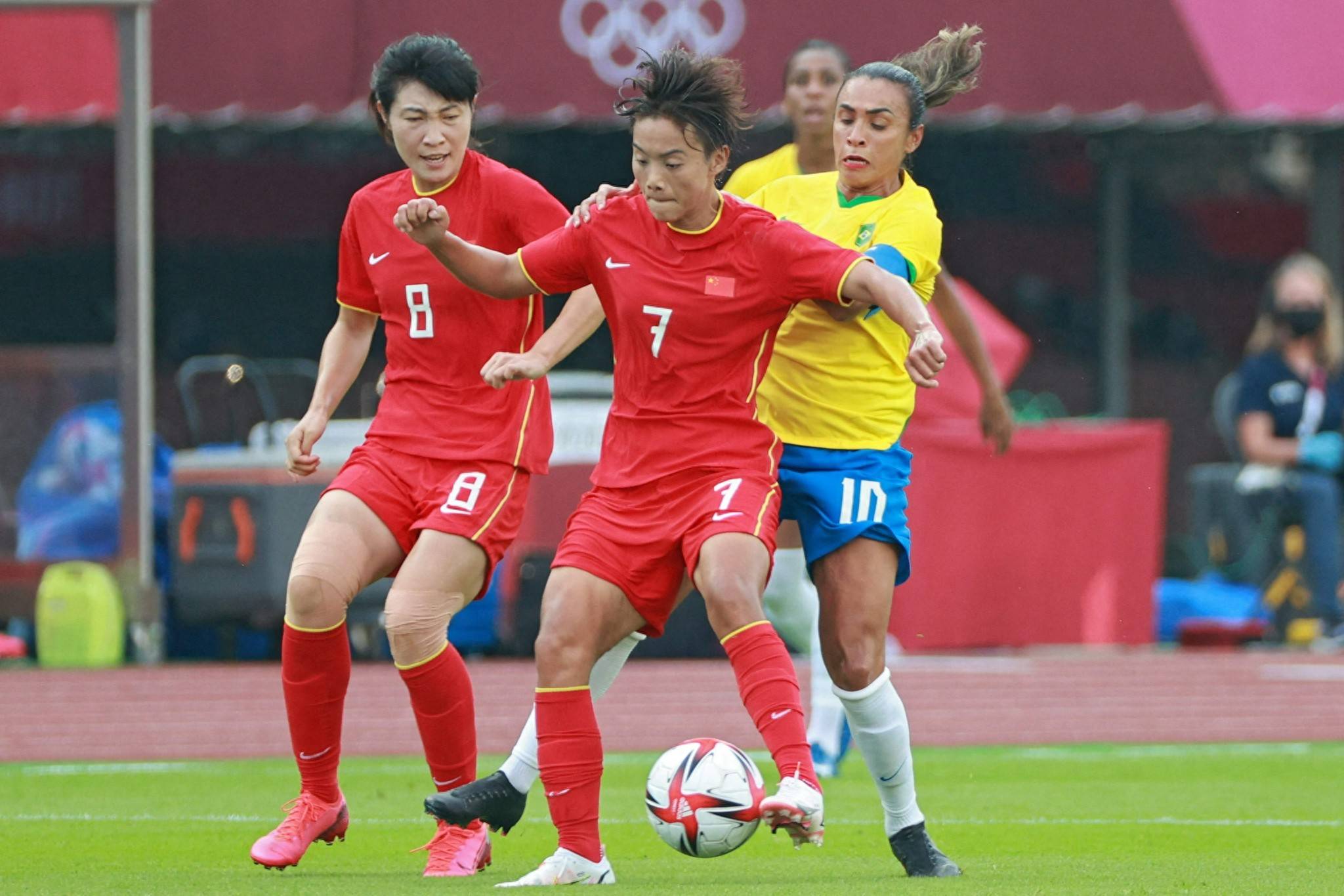 美国女足力挫挪威队，完美晋级半决赛